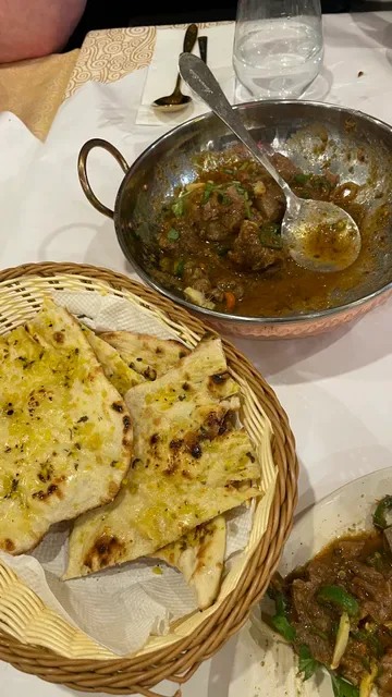 Savour Eats