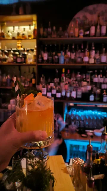 Seamstress Restaurant and Bar