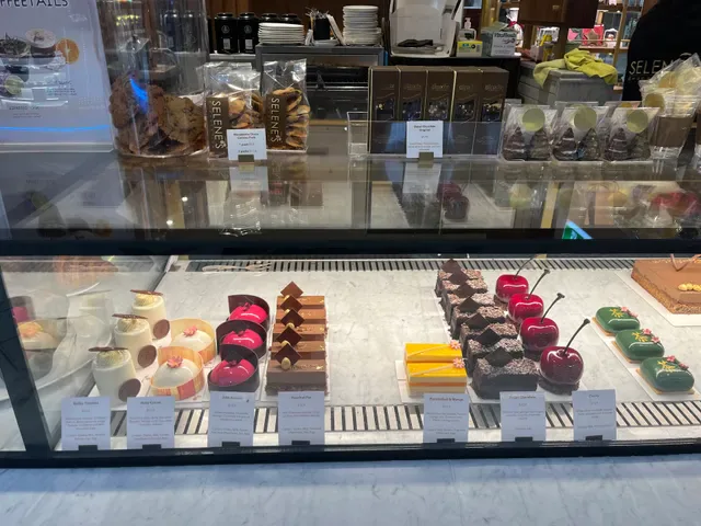Selene's Chocolate Cafe