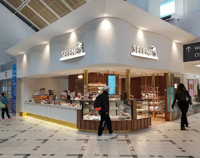 Selene's Chocolate Cafe