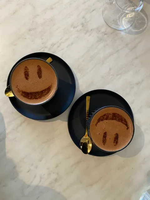 Serotonin Eatery