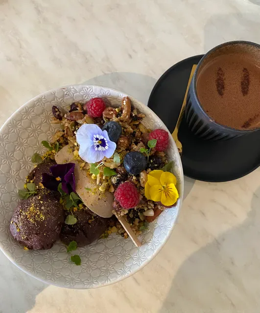 Serotonin Eatery