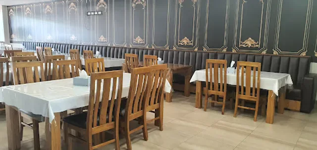 Shahkar Restaurant & Cafe