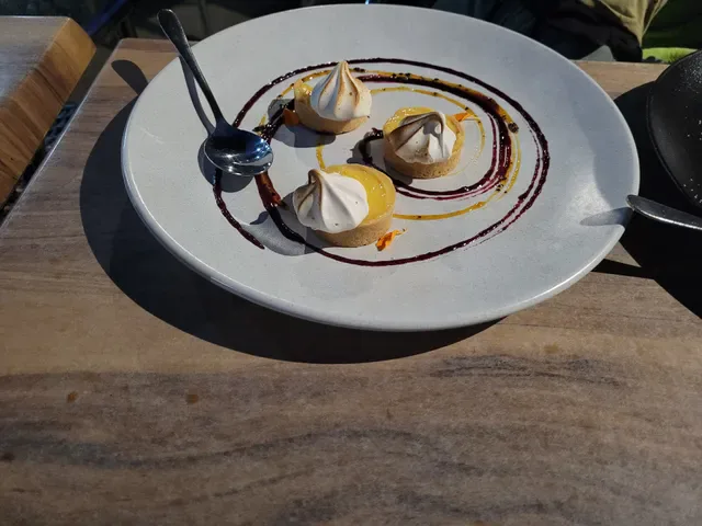 Shanikas Carrum Downs