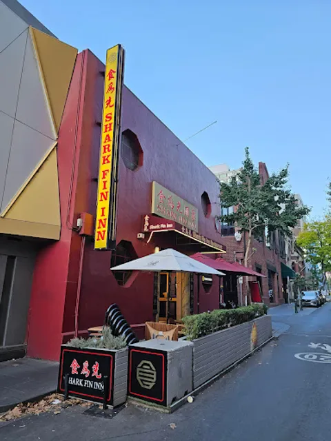 Shark Fin Inn