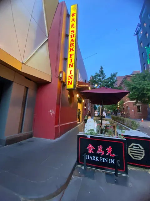 Shark Fin Inn