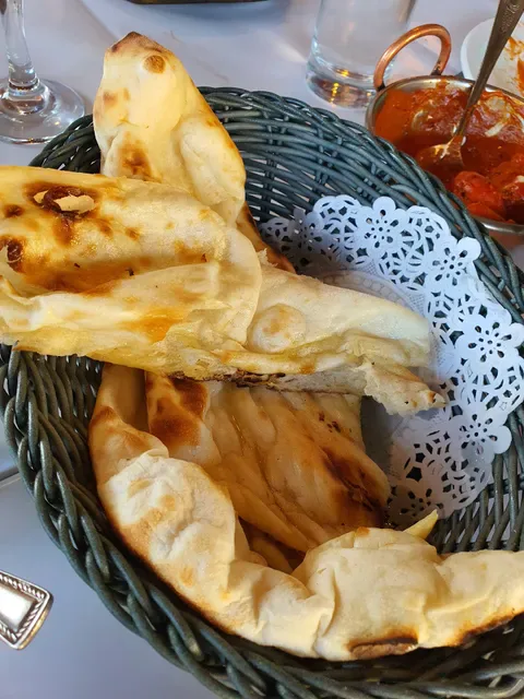 Shiraaz Indian Restaurant