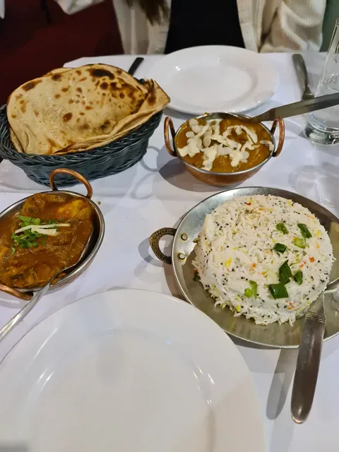 Shiraaz Indian Restaurant