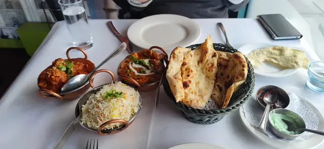 Shiraaz Indian Restaurant