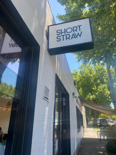 Short Straw Café
