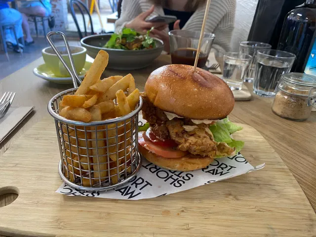 Short Straw Café