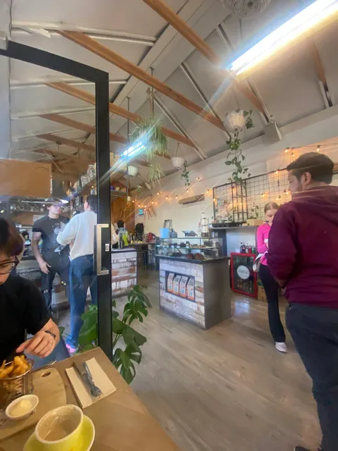 Short Straw Café