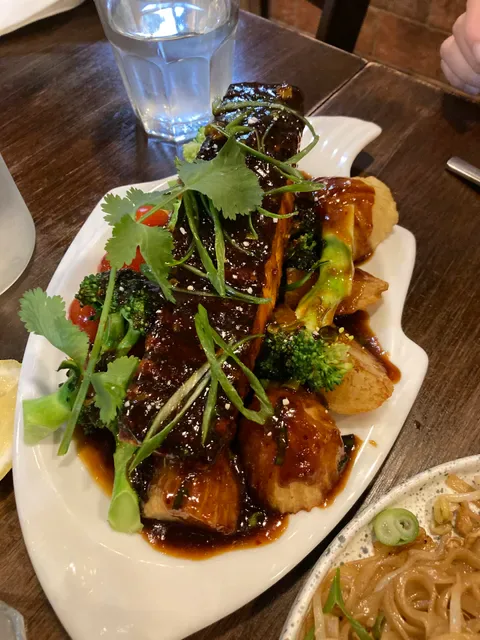 Siam Taste Thai Restaurant