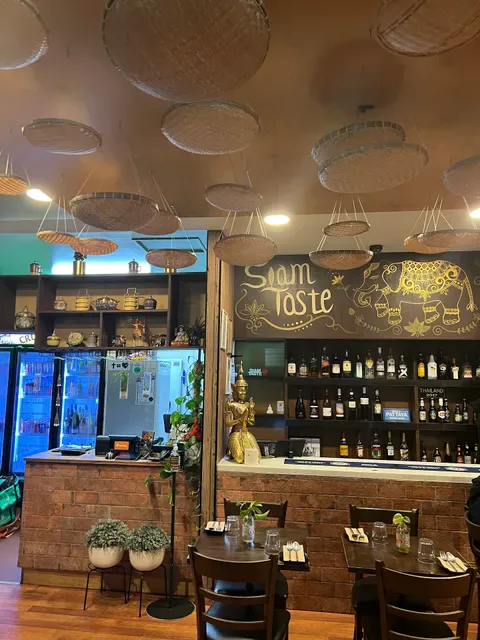 Siam Taste Thai Restaurant