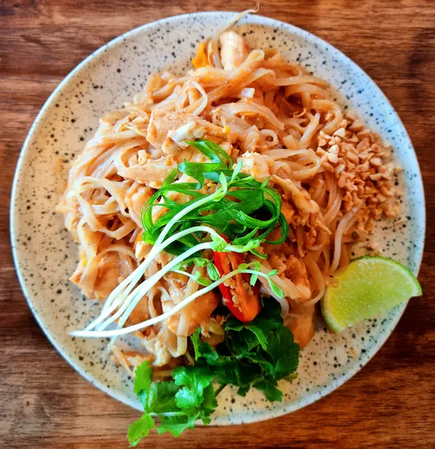 Siam Taste Thai Restaurant