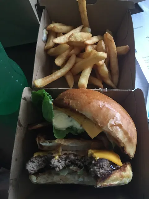 Sideshow Burgers Wantirna