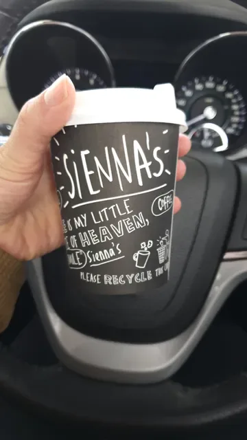 Sienna's Drive Thru