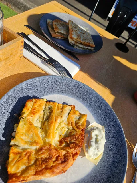 Siesta Cafe & Deli
