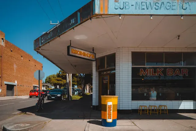 Skinnys Eatery