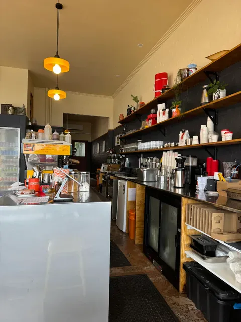 Skinnys Eatery