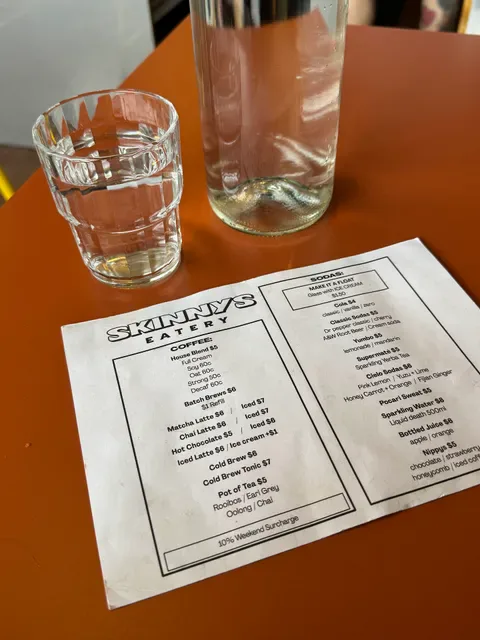 Skinnys Eatery