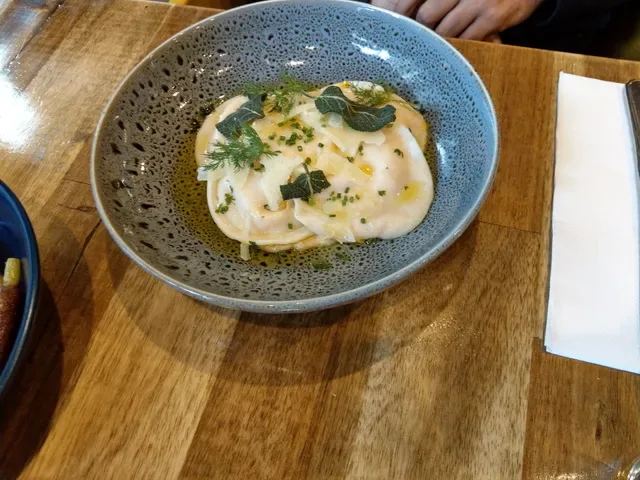 Slate Restaurant Bar