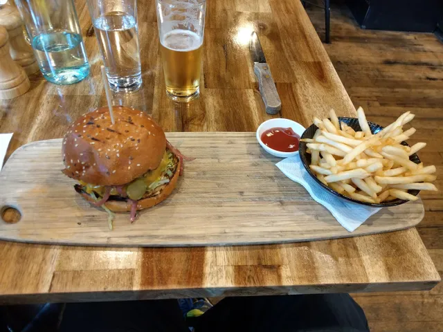 Slate Restaurant Bar