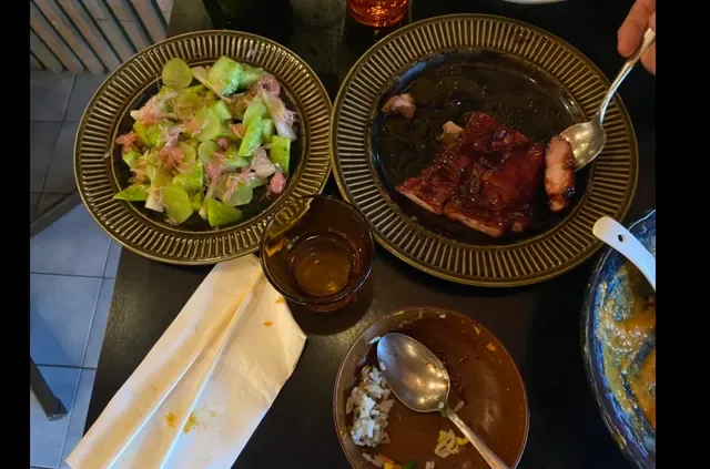 Sleepy's Cafe & Wine Bar