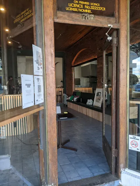 Sleepy's Cafe & Wine Bar