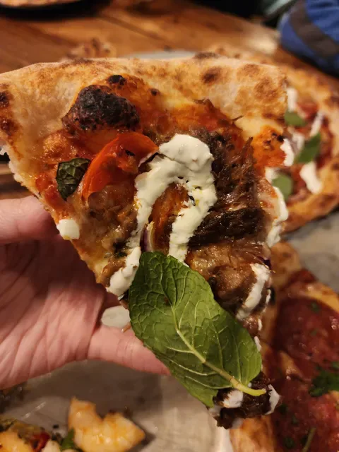 Small Print Pizza Bar