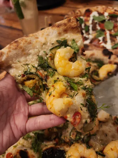Small Print Pizza Bar
