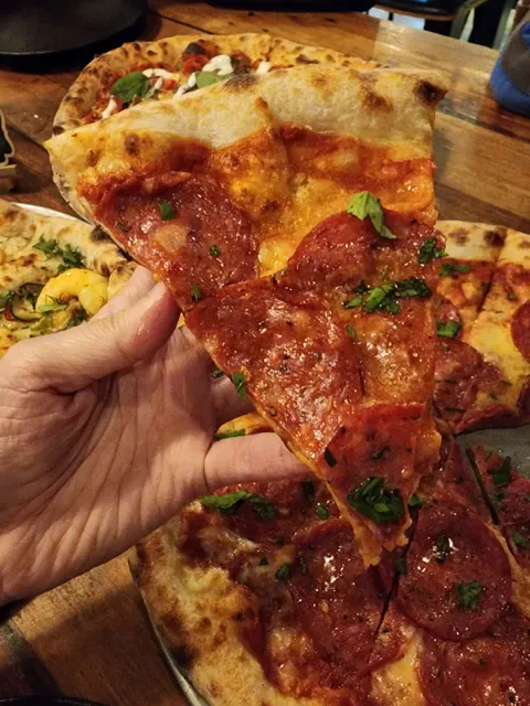 Small Print Pizza Bar