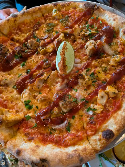 Small Print Pizza Bar