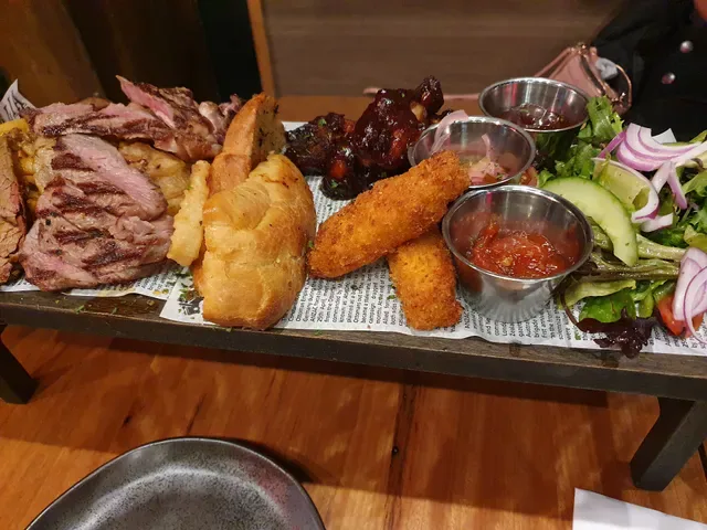 Sons of Manor- Restaurant Bar