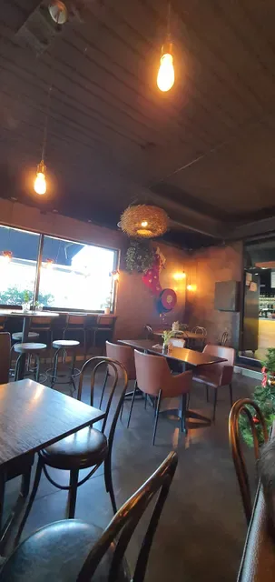 Spinner's Souvlaki Bar And Grill