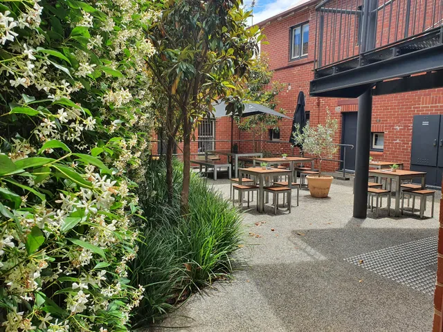 Spinner's Souvlaki Bar And Grill