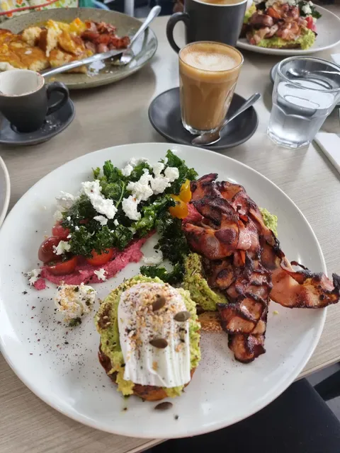 Split Bean Cafe