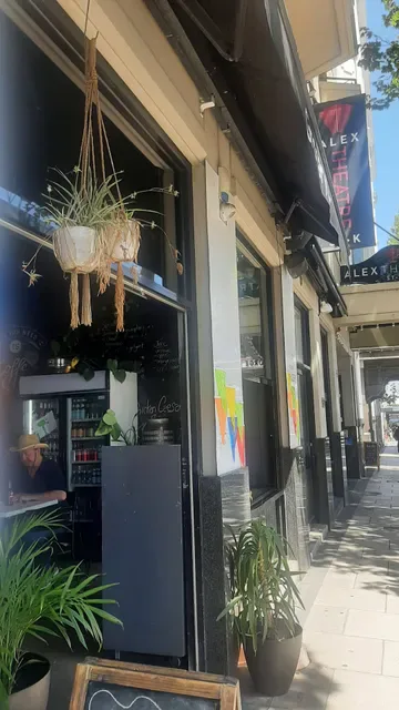 St Kilda Grocery Bar