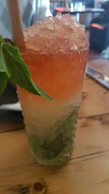 St LuJa | Cocktail Bar with an Irish accent