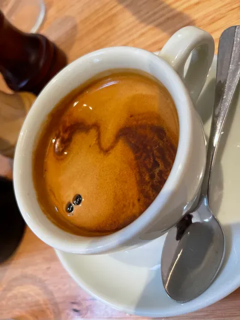 Standing Room Coffee - Fitzroy North