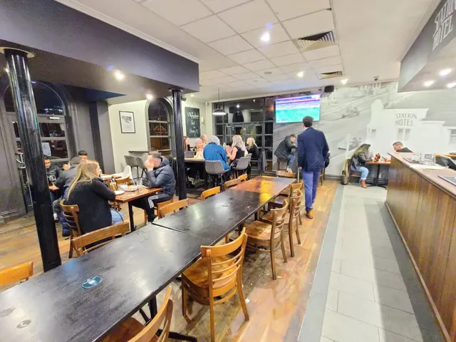 Station Hotel