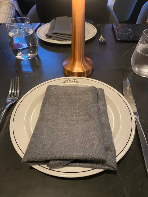 Stella Restaurant and Bar