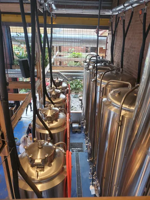 Stomping Ground Brewery & Beer Hall - Morris Moor