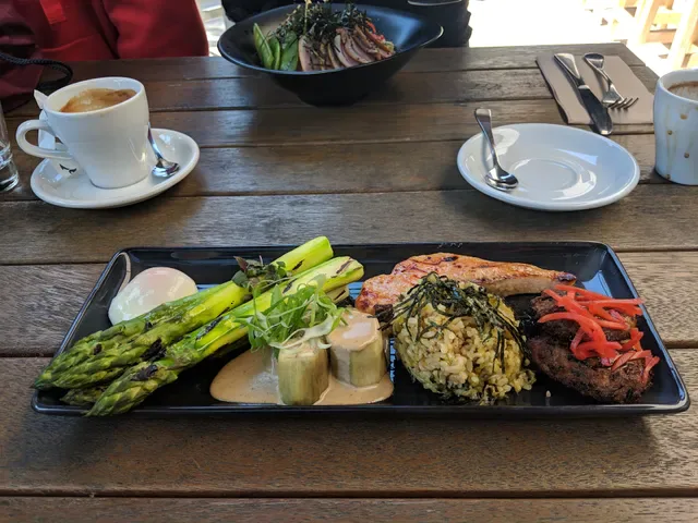 STREAT Cromwell Cafe