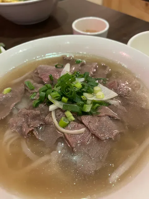 STR'EAT PHO