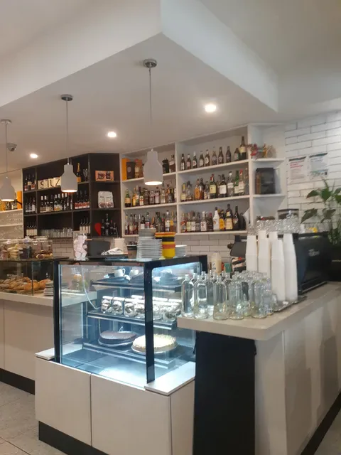 Stuzzichino Restaurant & Bar