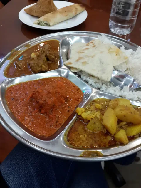 Swanston Halal Food Centre