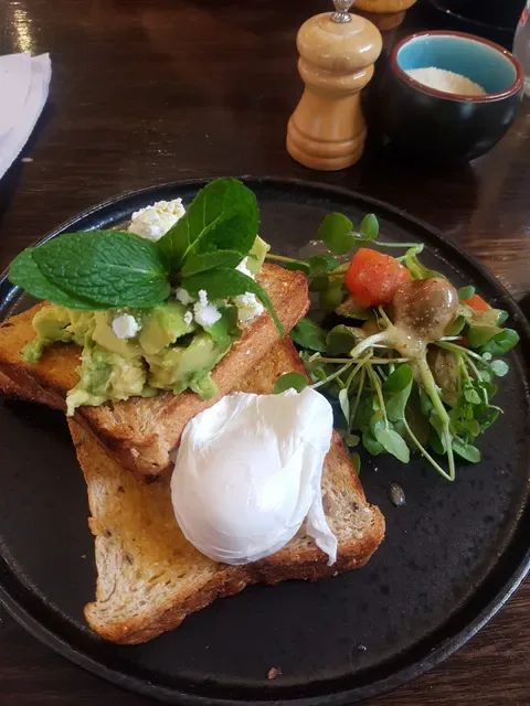Sweet Lulus Cafe