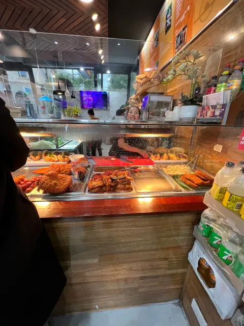 T&L - Bakery & Café