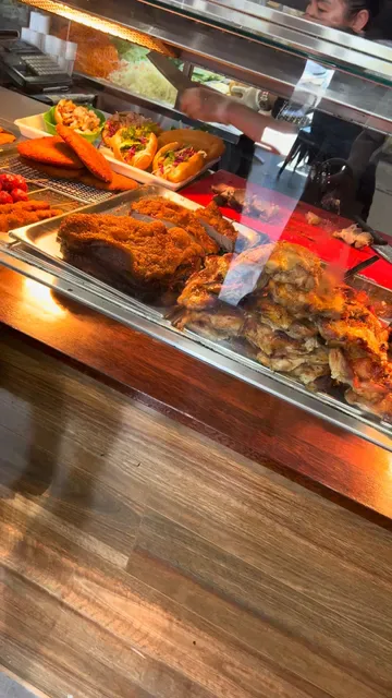 T&L - Bakery & Café